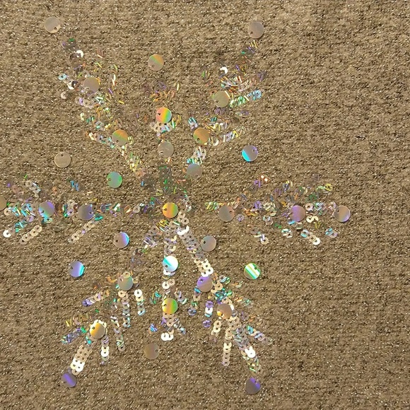 Children's Place gray & silver Snowflake sweater size 7/8 - Picture 2 of 3